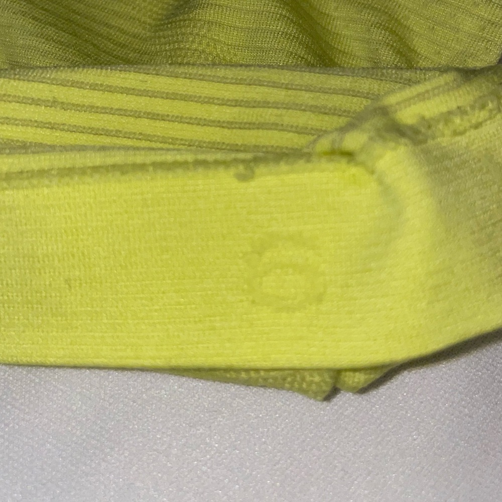 Lululemon Swiftly Tech Race Length Yellow Racerback Tank Top in Women’s Size 6 - Picture 4 of 7